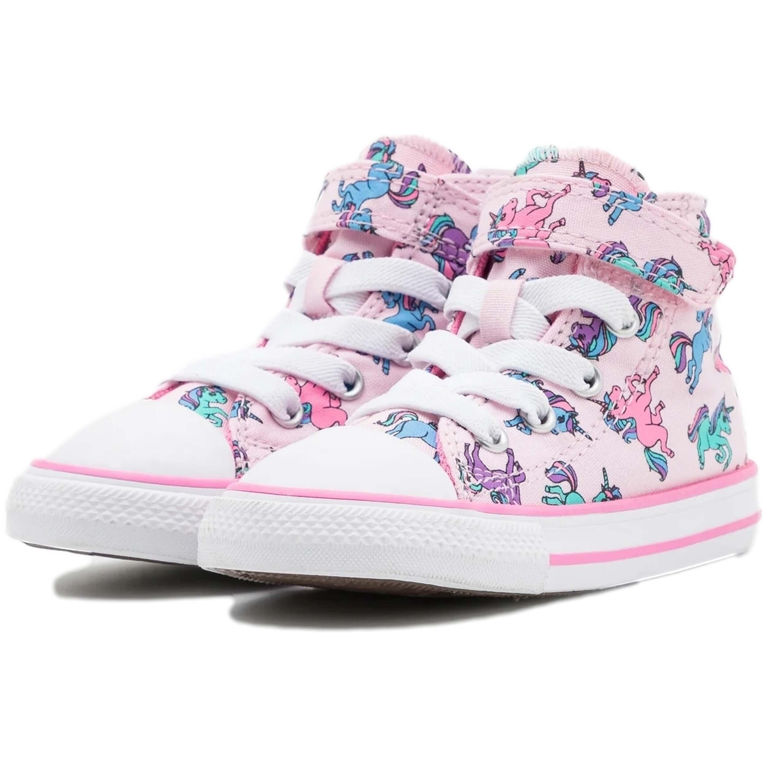 Baskets Converse modèle A01006C pour filles 2/5