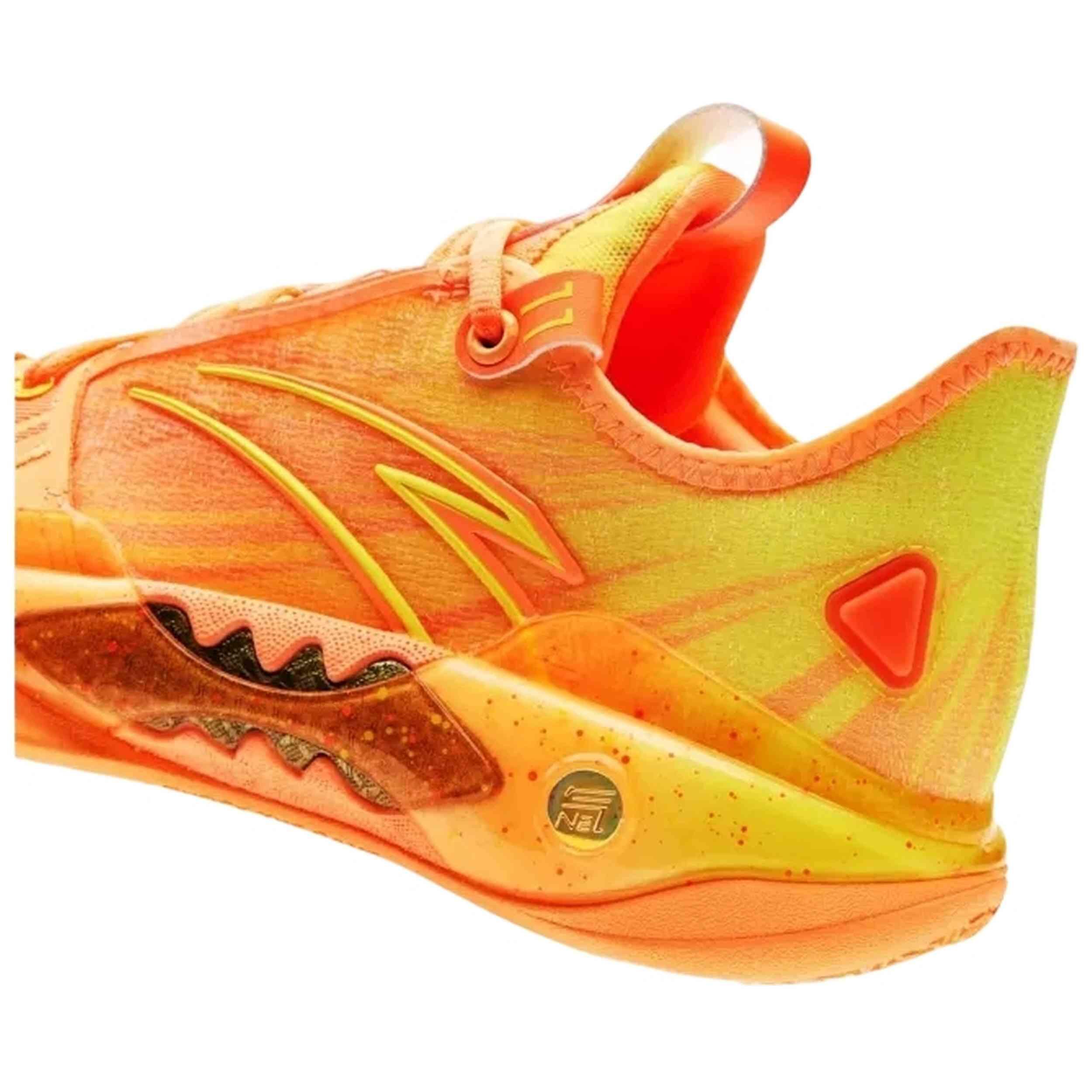 Scarpe da basket Anta modello 812411111S-2 per uomini 4/5