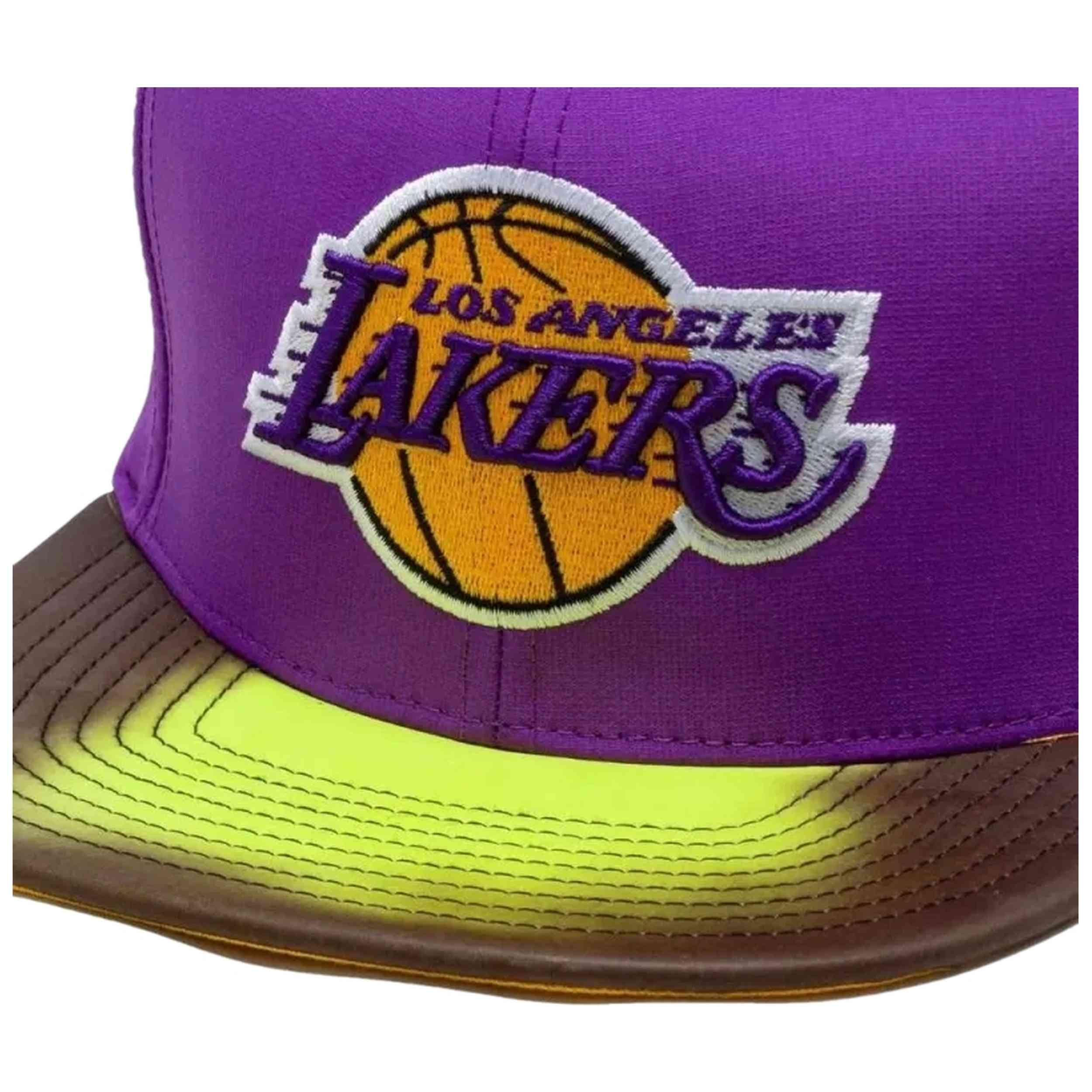 Gorra Mitchell & ness modelo HHSS6655-LALYYPPPPURP para unisex 2/3