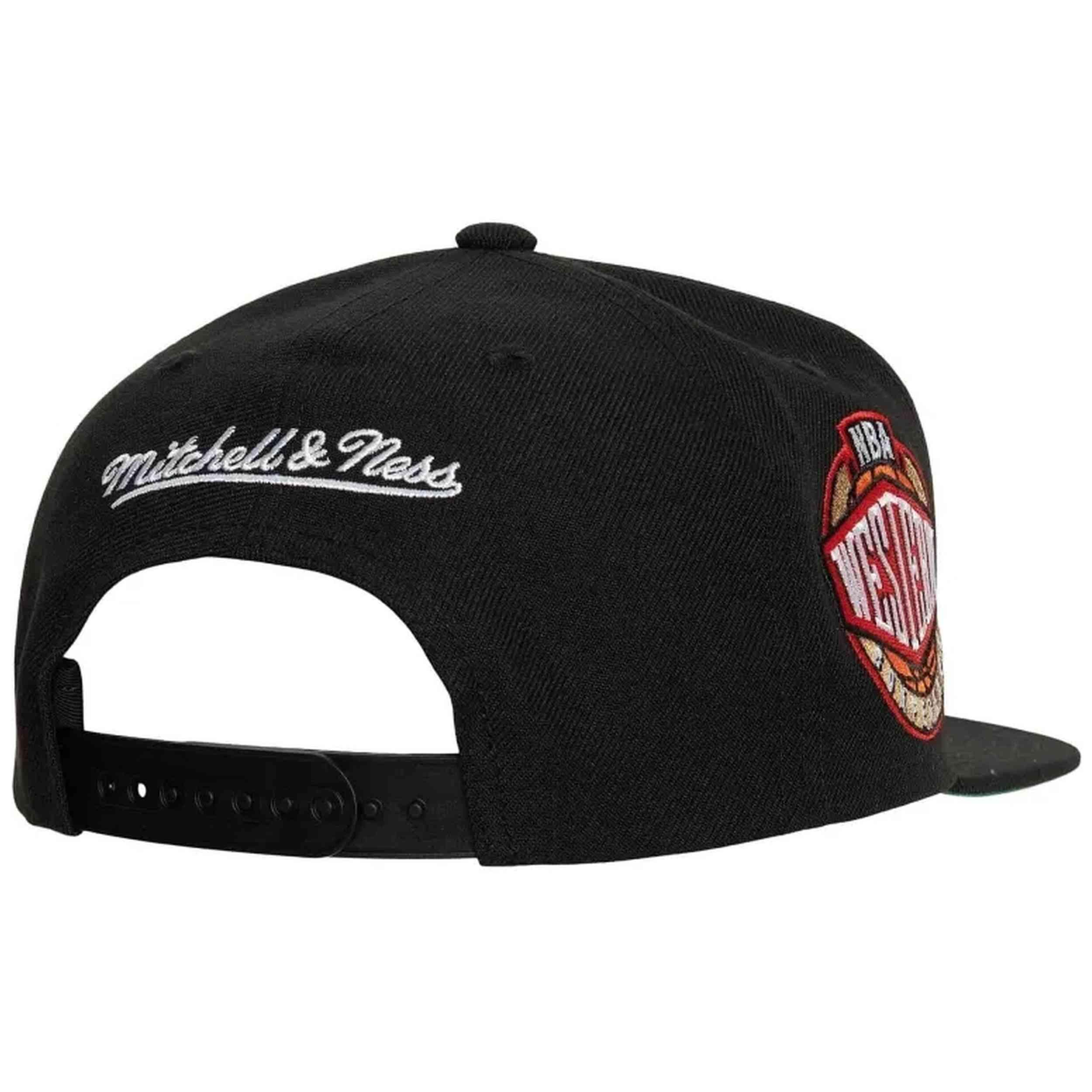 Pet Mitchell & ness model HHSS5133-SASYYPPPBLCK voor unisex 2/3