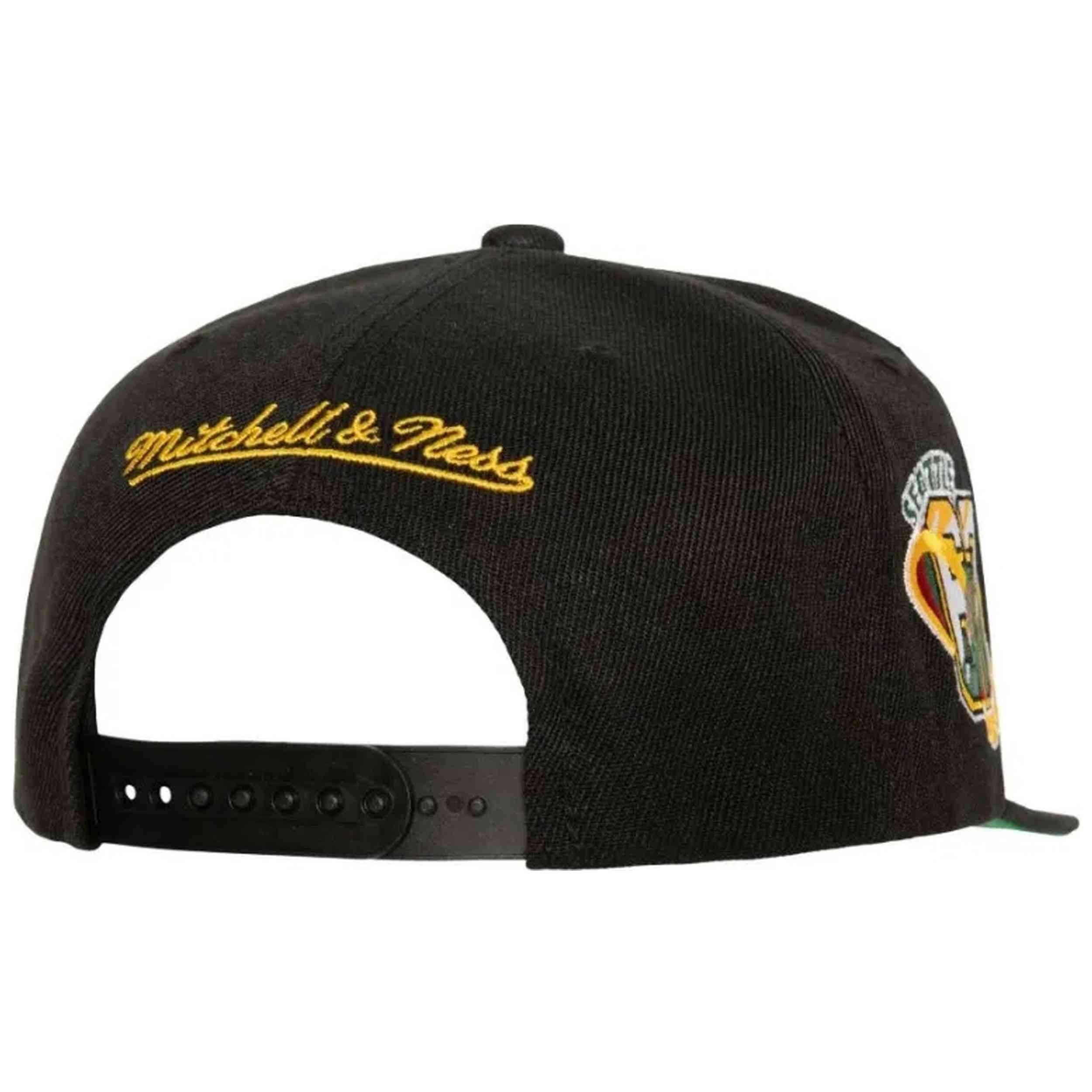 Pet Mitchell & ness model HHSS5803-SSUYYPPPBLCK voor unisex 2/3