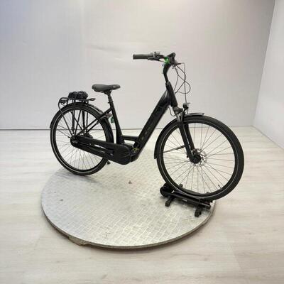 Trek district 6 dames zwart 53cm 2023