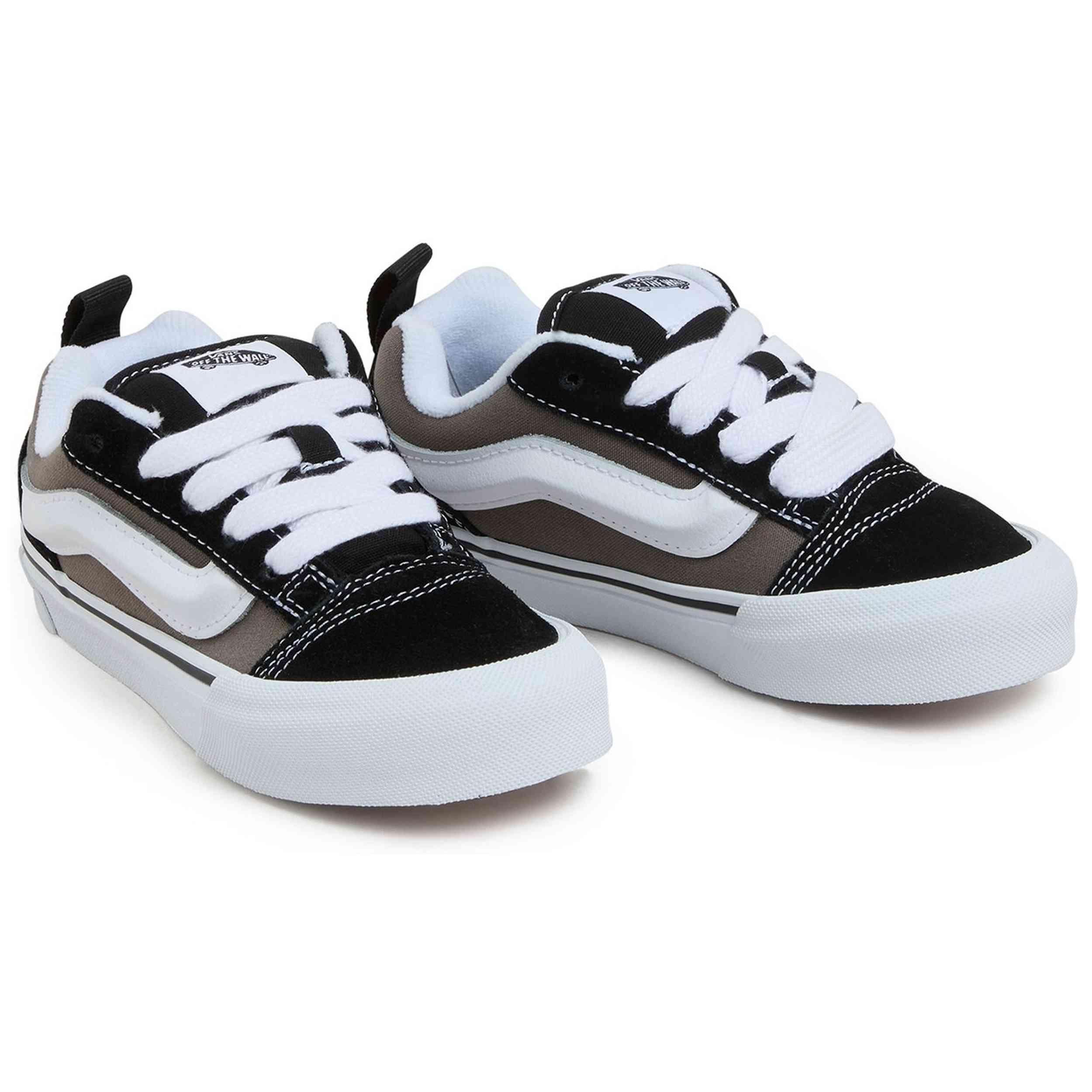 Baskets Vans modèle VN000DCYU4Y41 pour enfants 2/4