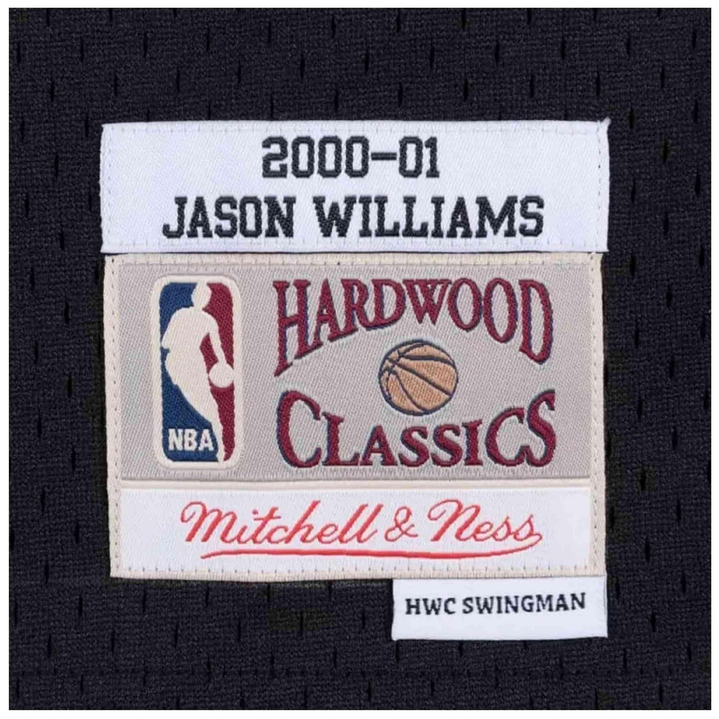 Maillot de basket Mitchell & ness modèle SMJYGS18206-SKIBLCK00JWI pour homme 3/3