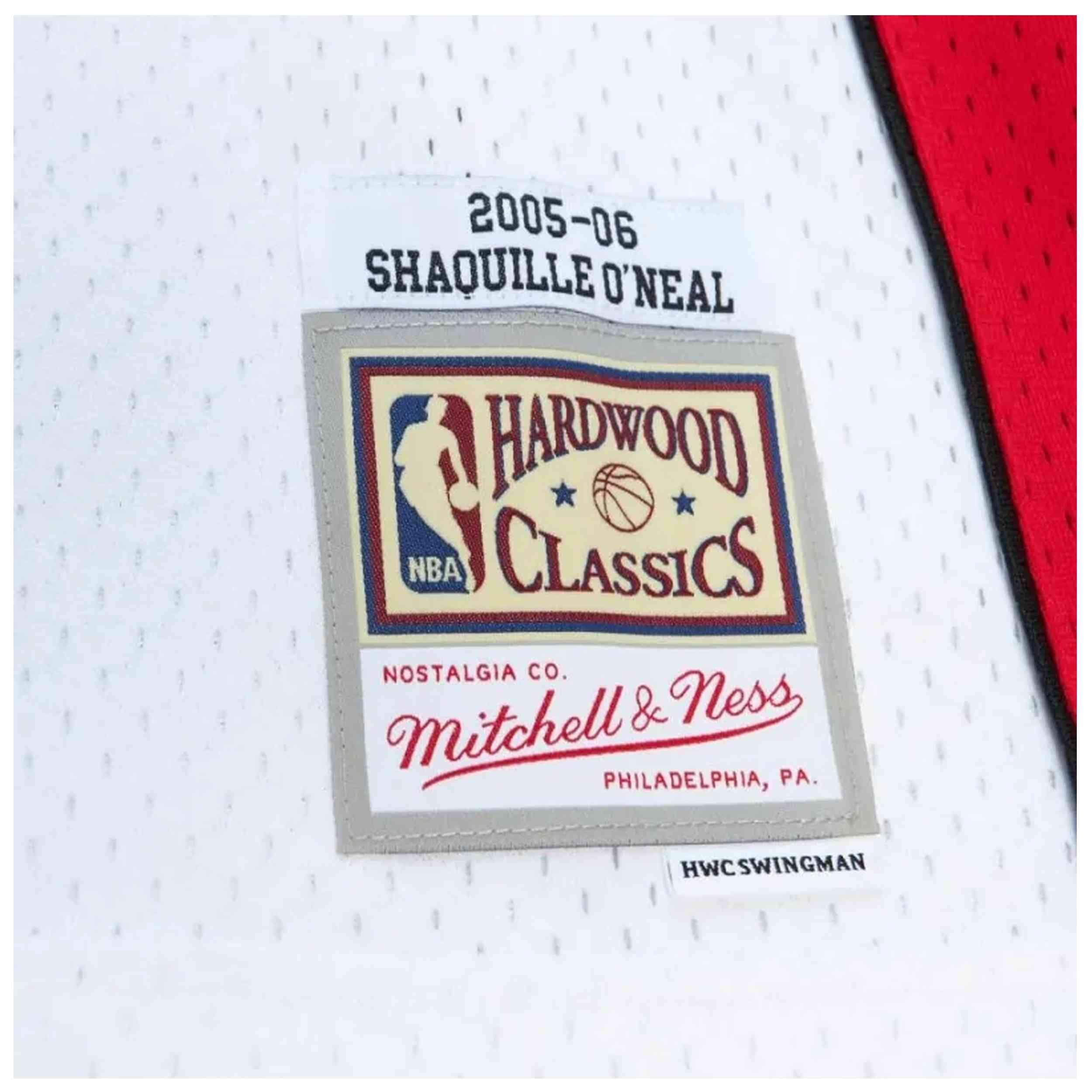 Camiseta de tirantes Mitchell & ness modelo SMJY5667-MHE05SONWHIT para hombre 4/4