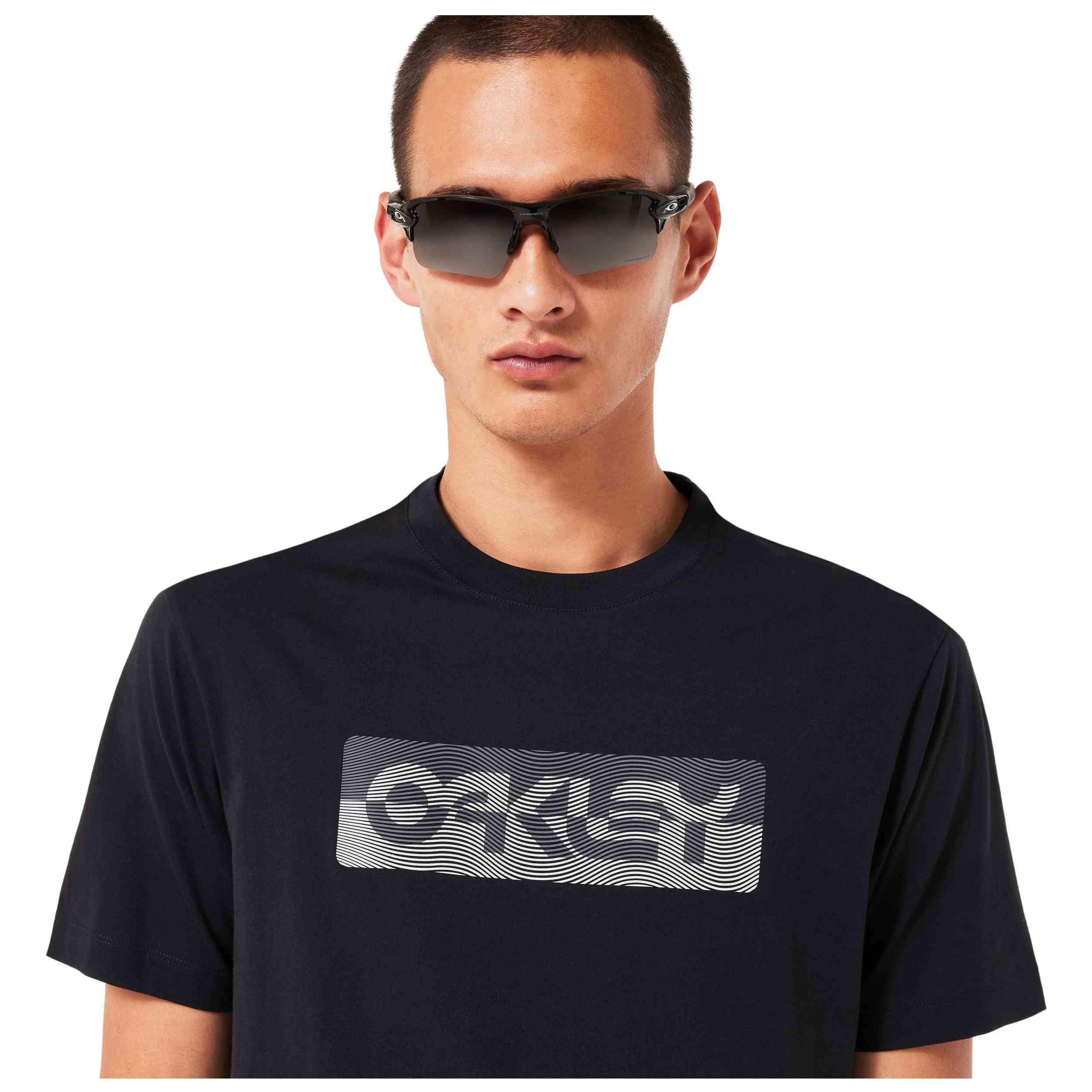 T-shirt Oakley modèle FOA406159-02E pour homme 2/4