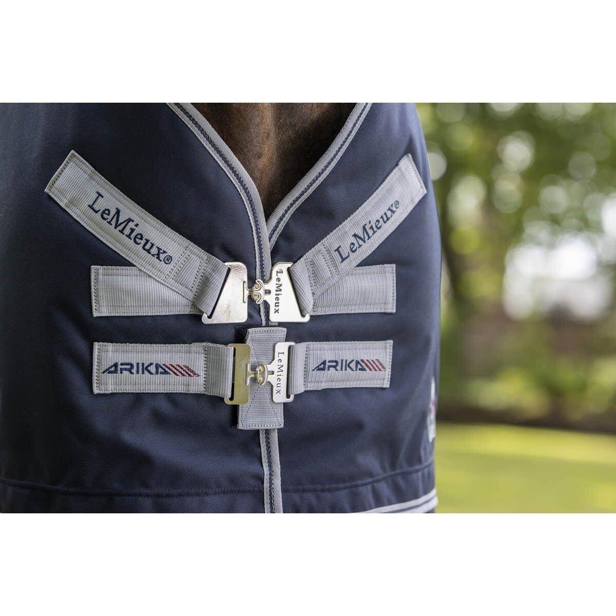 LeMieux Arika Regendeken Featherweight 0gr Turnout 7/7
