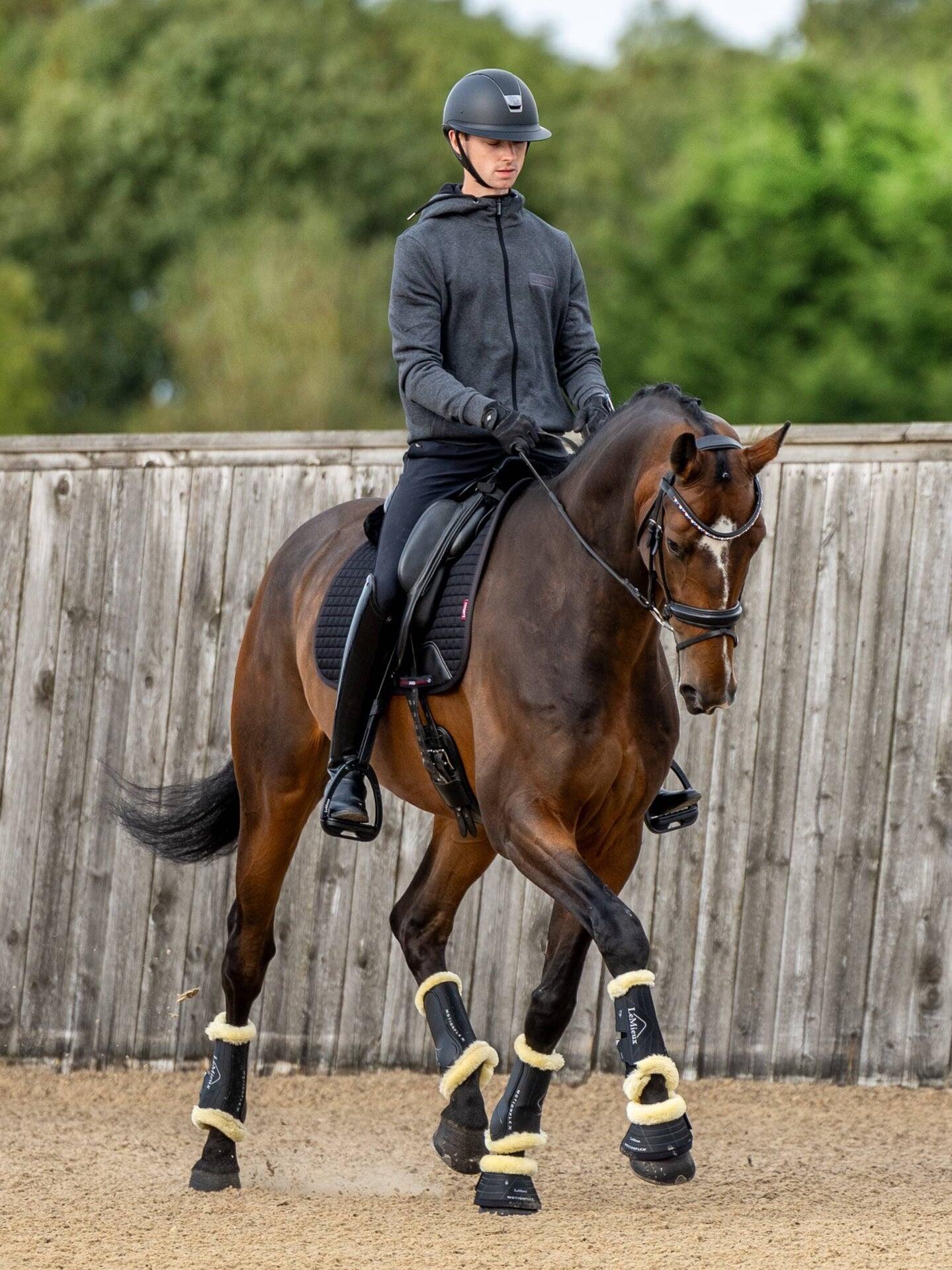 Lemieux Motionflex Dressuur Peesbeschermers Met Faux Fur Wit - 5/7