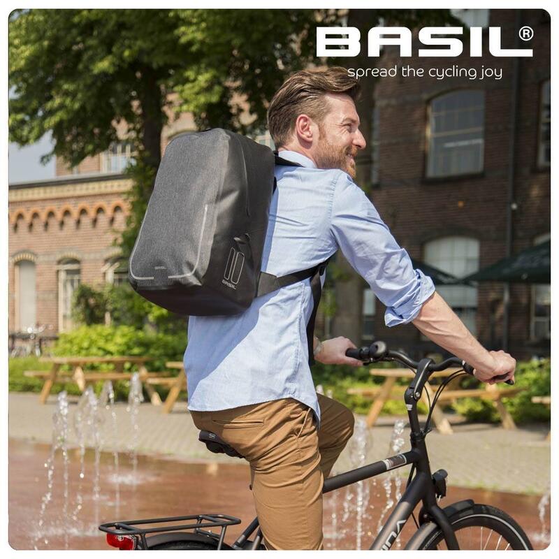 Sac à dos vélo Urban Dry Backpack 18 litres 27 x 16 x 45 cm - gris