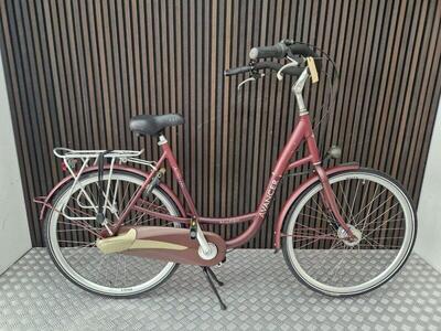 Avancer malibu | gebruikt | 57 cm | shimano nexus 3-speed | rood