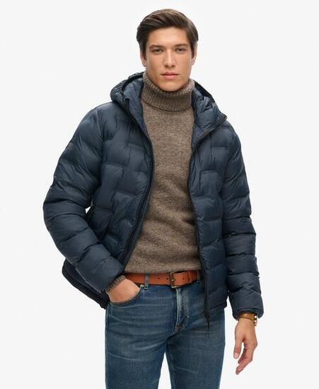 Kurze gesteppte Jacke mit Kapuze