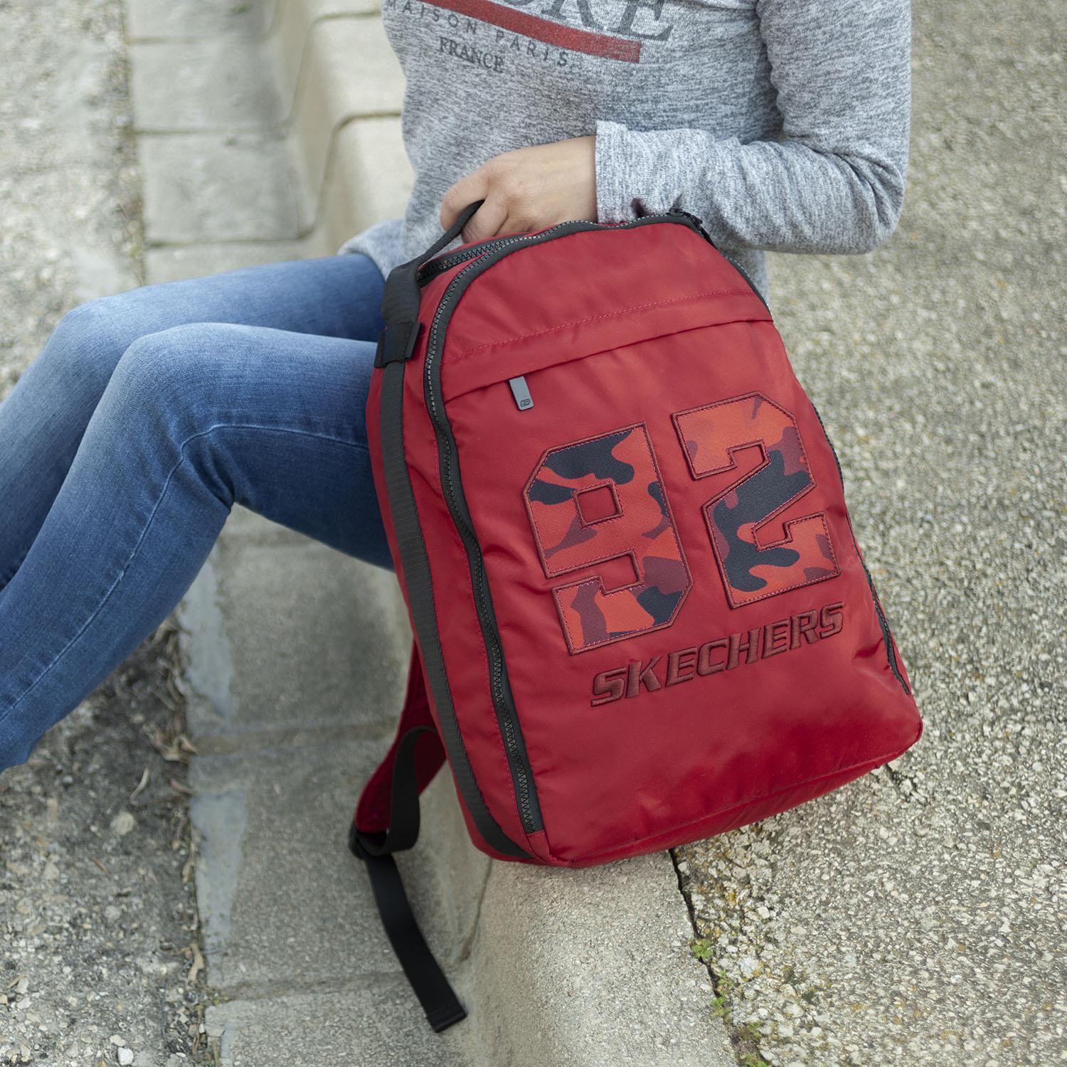 Mochila Deportiva 17L Georgetown Color Rojo 5/5