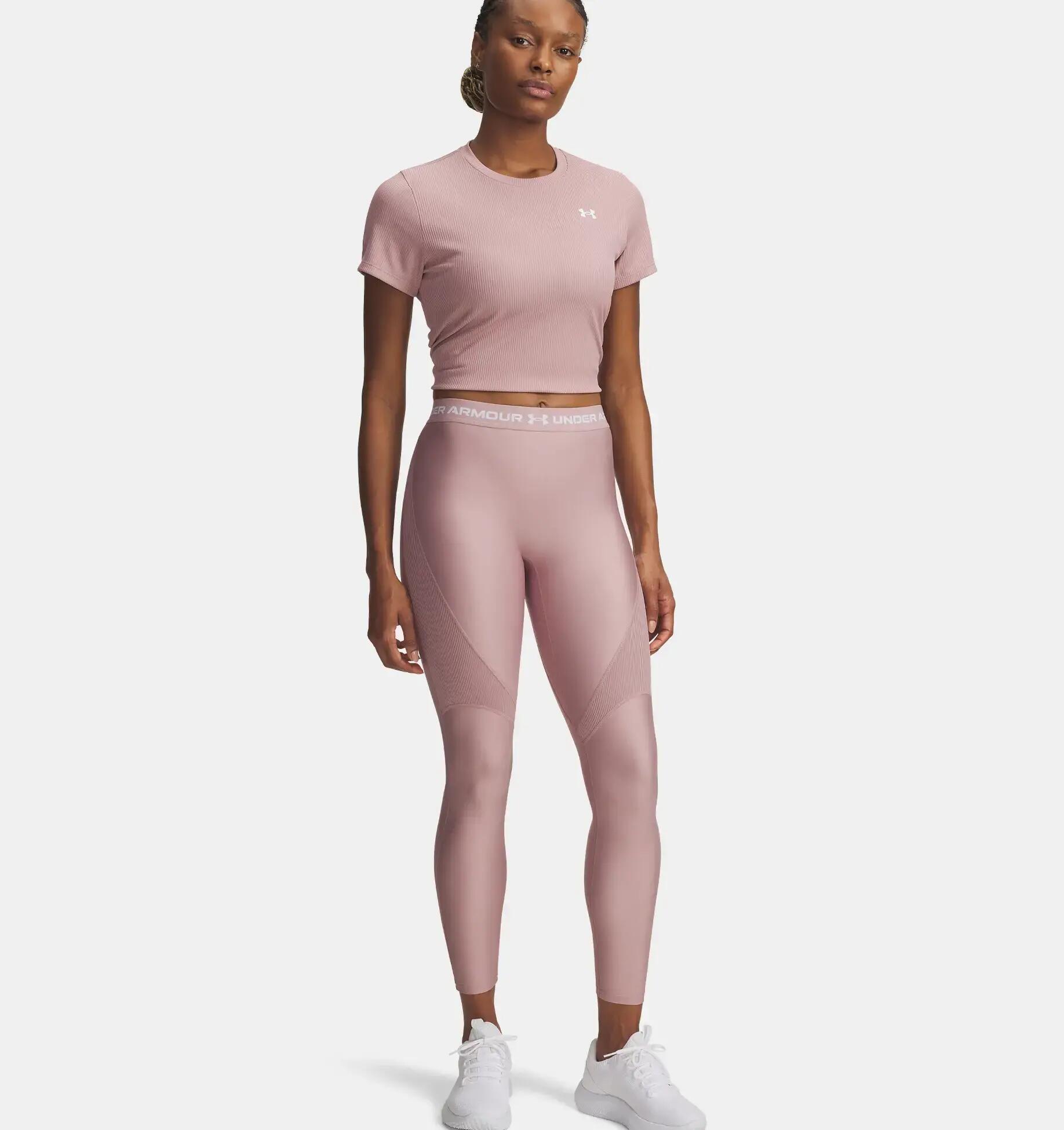 UNDER ARMOUR picture