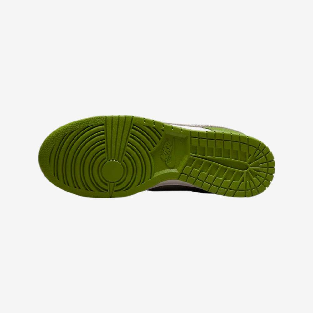 Nike Dunk Low AS Safari Swoosh Chlorophyll 6/6