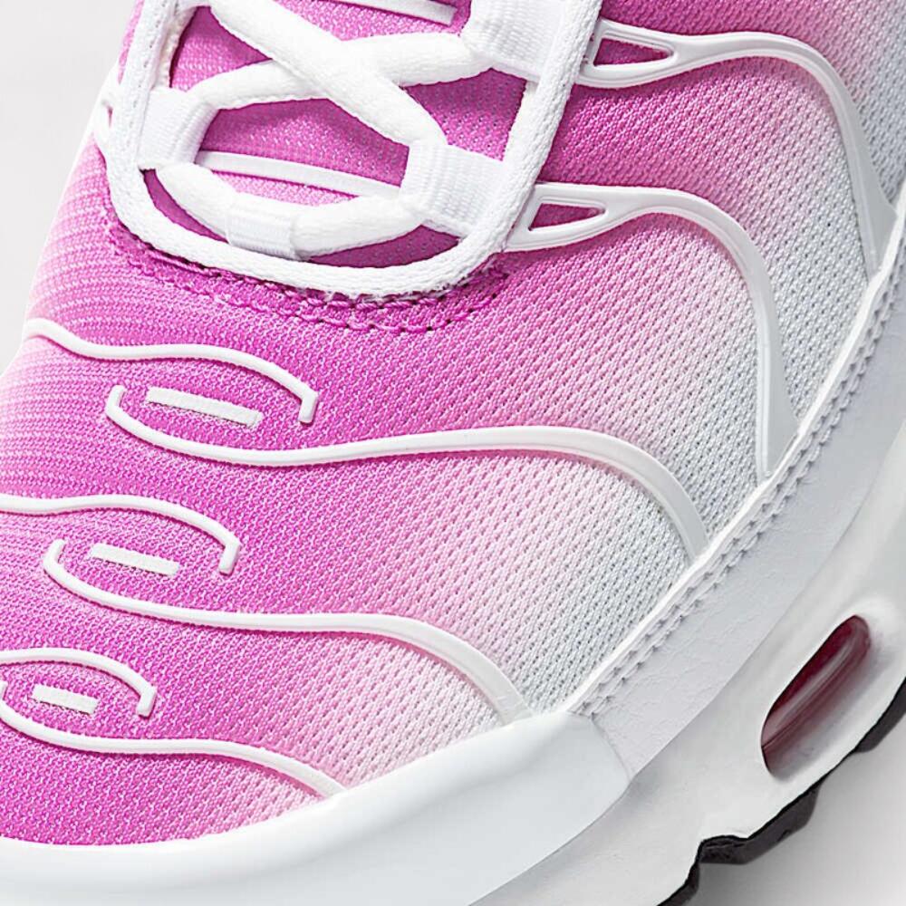nike pink fade
