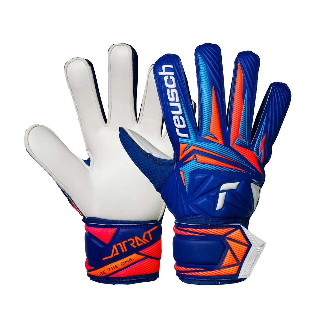 Kid's goalie gloves Reusch Attrakt Solid