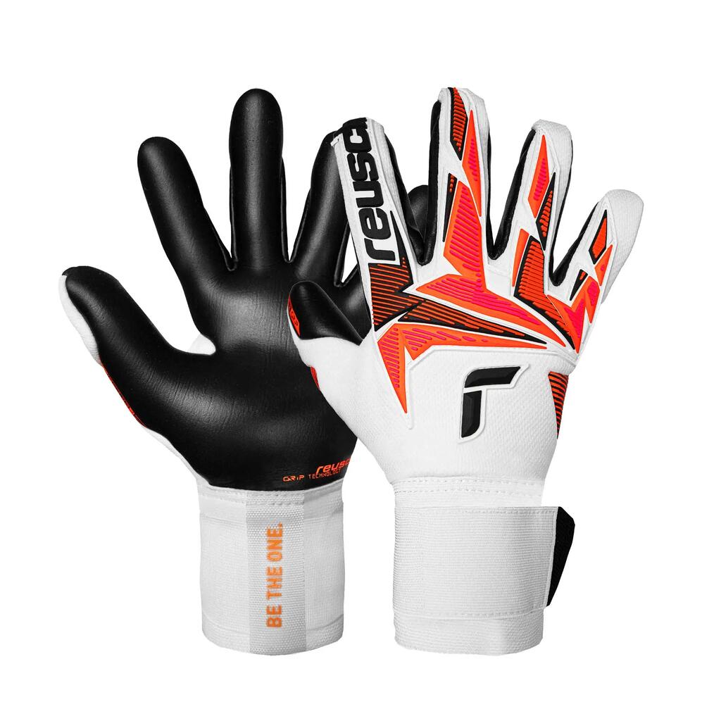 Goalkeeper gloves Reusch Attrakt Freegel Gold X