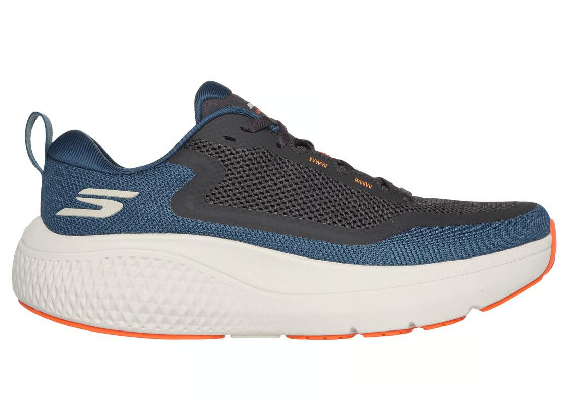 SKECHERS picture