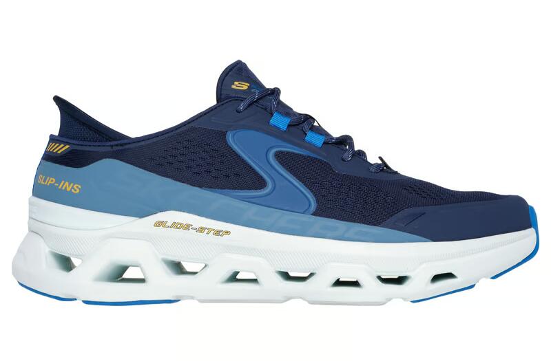 SKECHERS picture