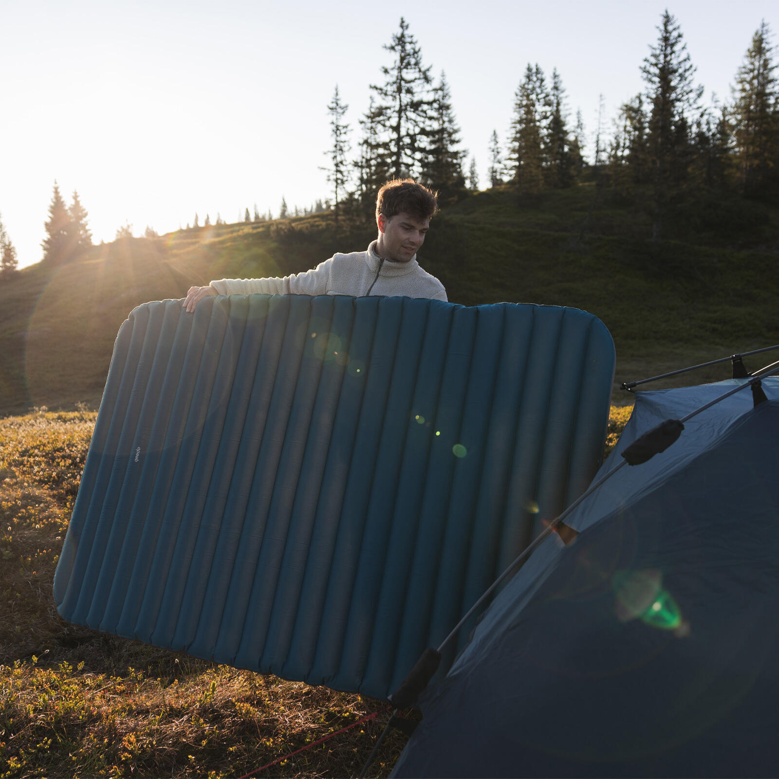 Compactmat Double – matelas de camping gonflable 2 personnes 4/6