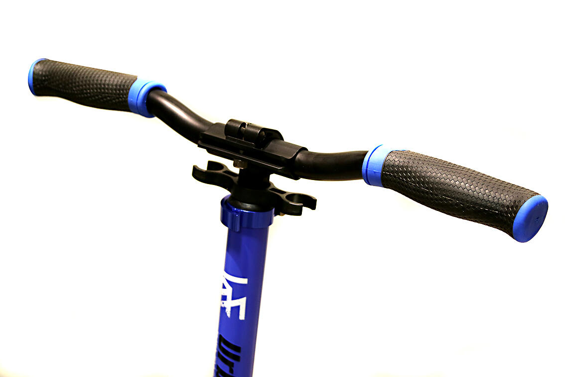 SCOOTER URBAN CITY 145 REVOLUTION NEGRO/AZUL 2/7