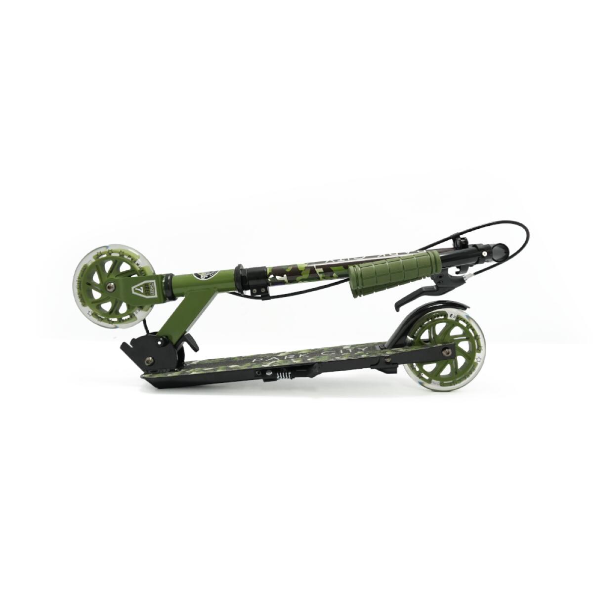 PARK CITY SCOOTER 125 CAMUFLAJE VERDE CON FRENO DE MANO Y RUEDAS CON LUCES 2/2