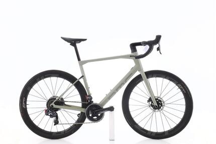 Vélo de route reconditionné · RoadTimemachine 01 Three AXS 12V · Très bon état