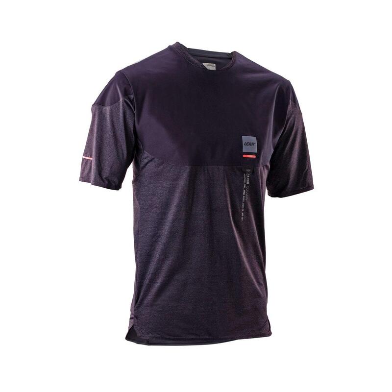 f525a97f-8d68-411a-bc94-ab6706876642_c1