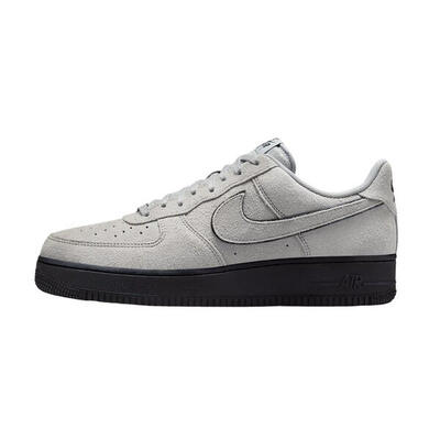 Cesto Nike Air Force 1 07 LV8 Nike