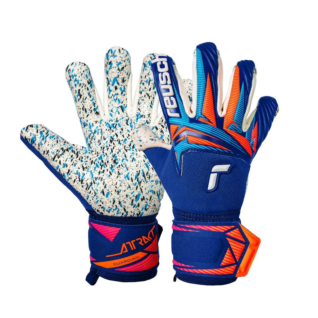 Kid's goalie gloves Reusch Attrakt Fusion