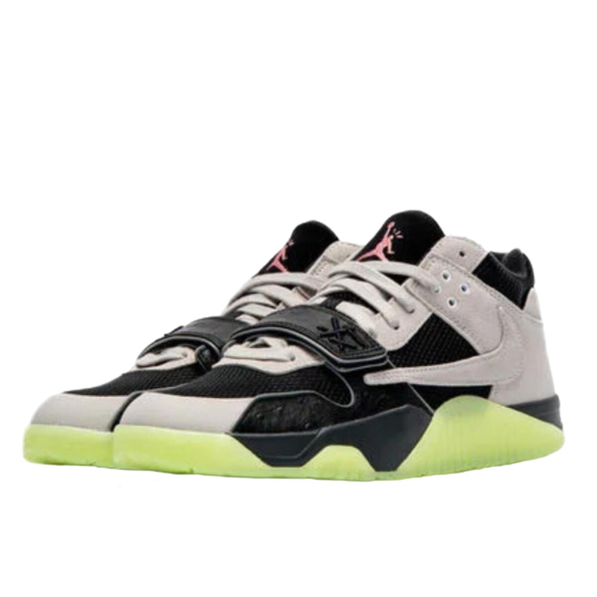 Schoenen  Jumpman Jack TR Travis Scott x Chase B Black Night Silver 2/4