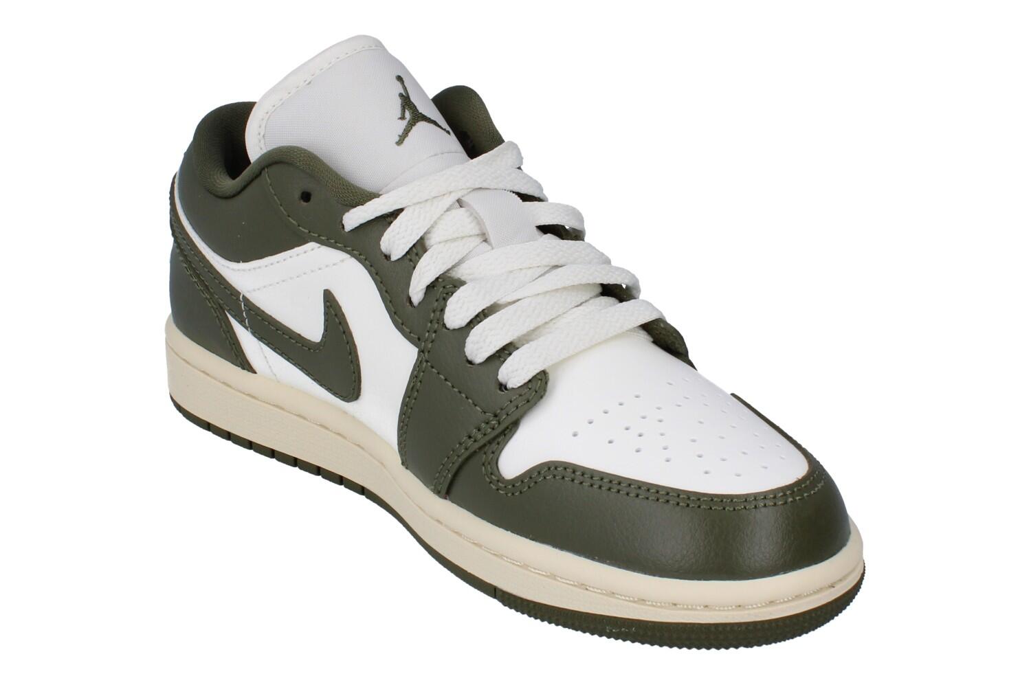 Chaussures Nike Air Jordan 1 Low 4/7