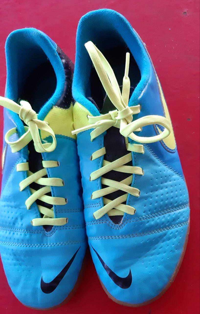 Tussen Particulieren - NIKE Sportschoenen Maat 38 4/6
