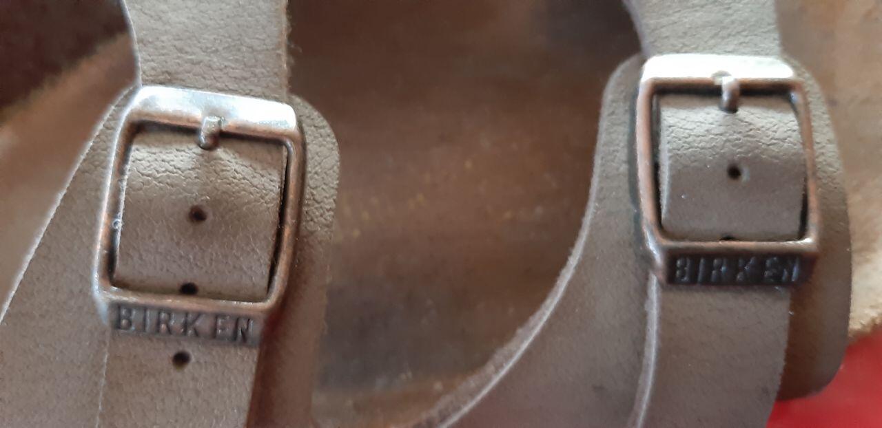 Entre Particuliers - Sandales BIRKENSTOCK Taille 33 2/4