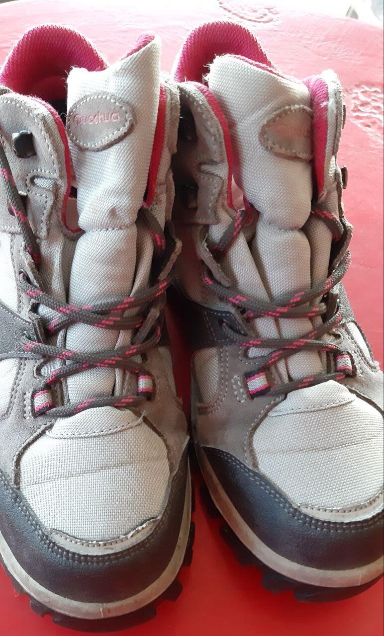 Tussen Particulieren - QUECHUA Wandelschoenen Maat 36 3/6