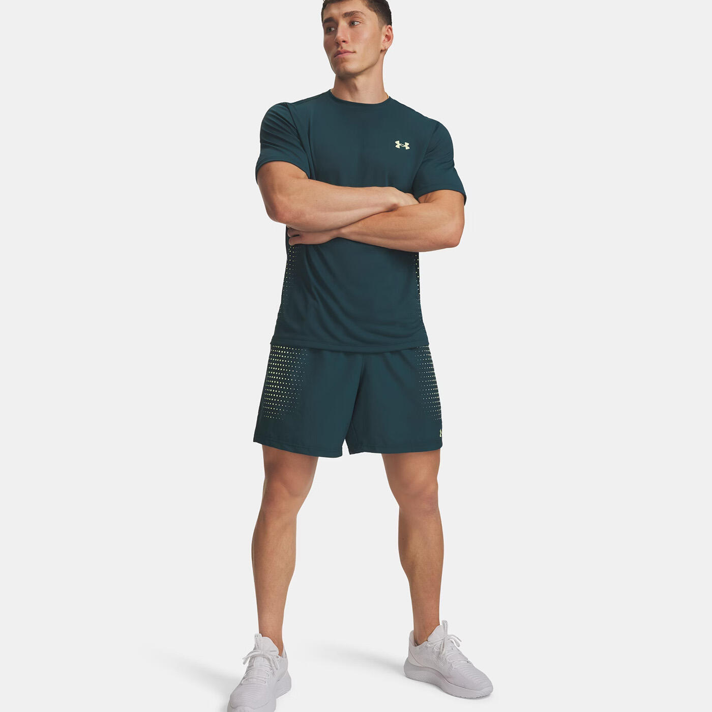 Short Under Armour UA Tech™ Play Hombre Verde Intenso 3/3