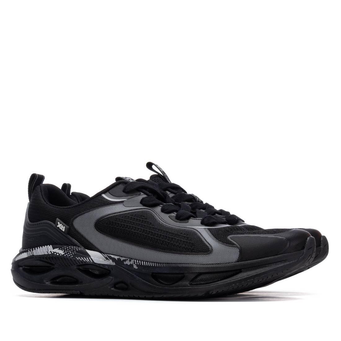 Zapatilla De Hombre Xti 145727 Negro 4/5