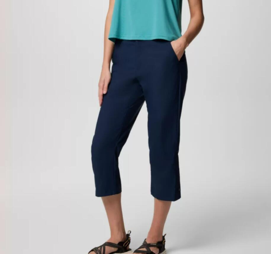 Pantacourt de Randonnée Femme Columbia "Leslie Falls Knee Pant" Bleu 3/4