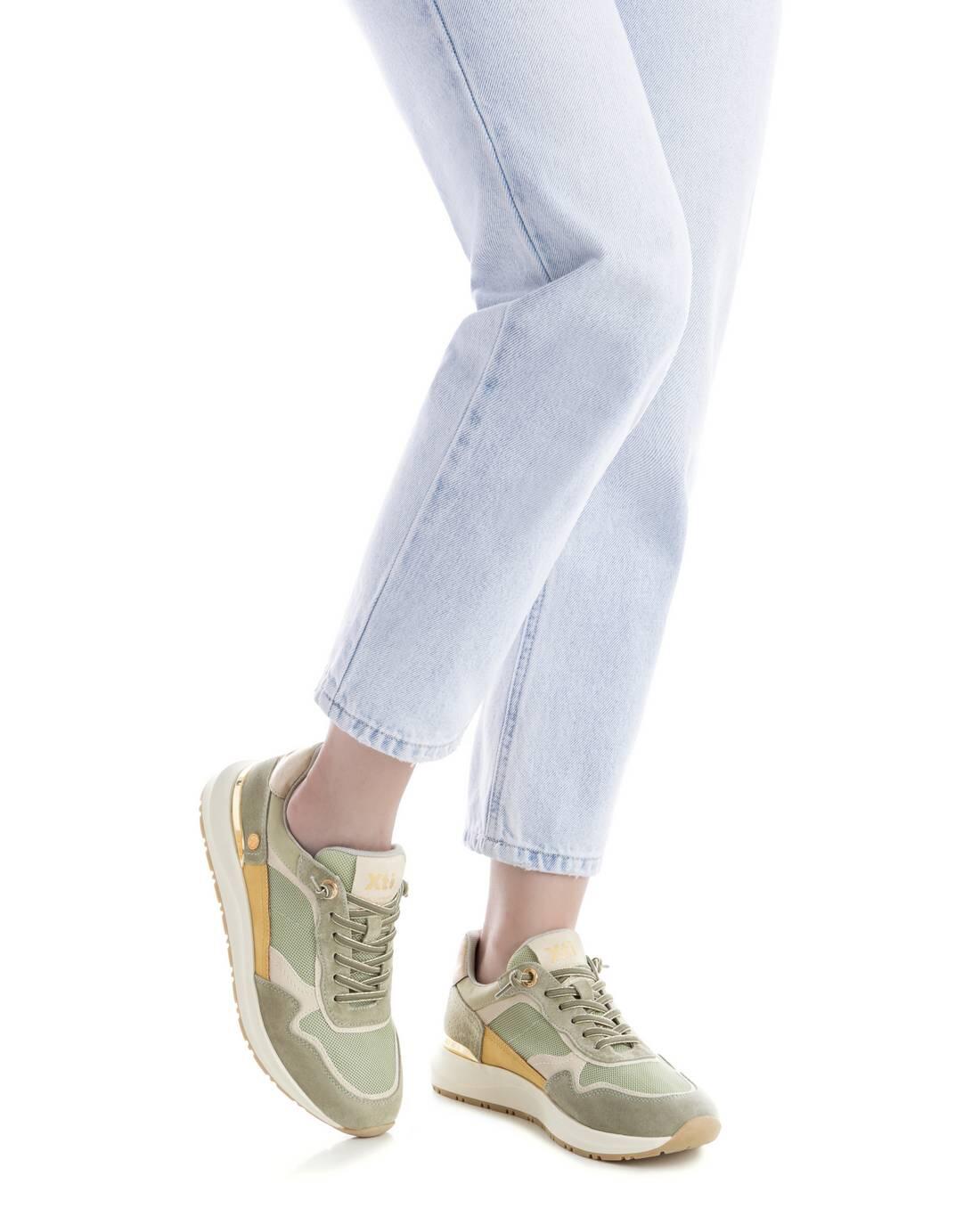 Baskets Xti modèle 145202078 pour femmes 2/5
