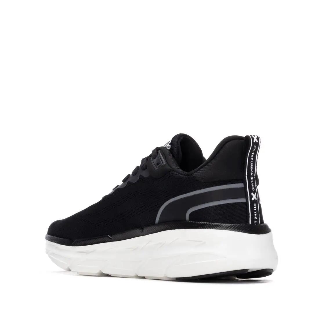 Zapatilla De Mujer Xti 145322 Negro 3/5