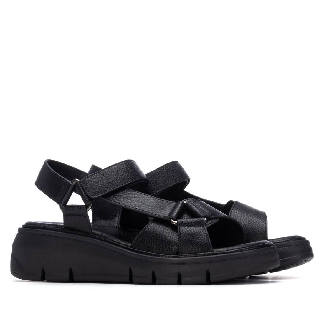 Sandali Xti modello 145398-NEGRO per donne 4/5