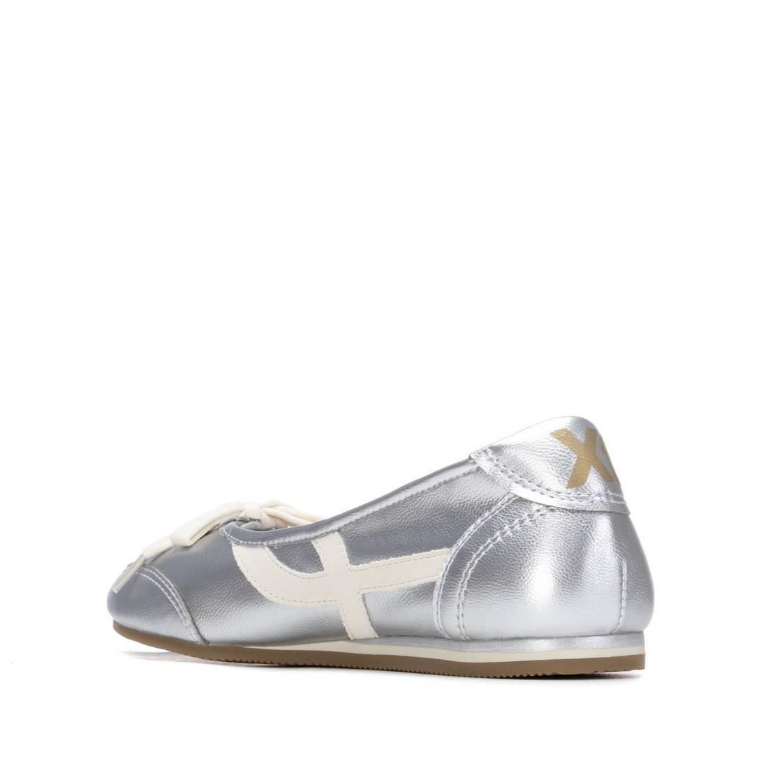 Zapatilla De Mujer Xti 145227 Plata 3/3