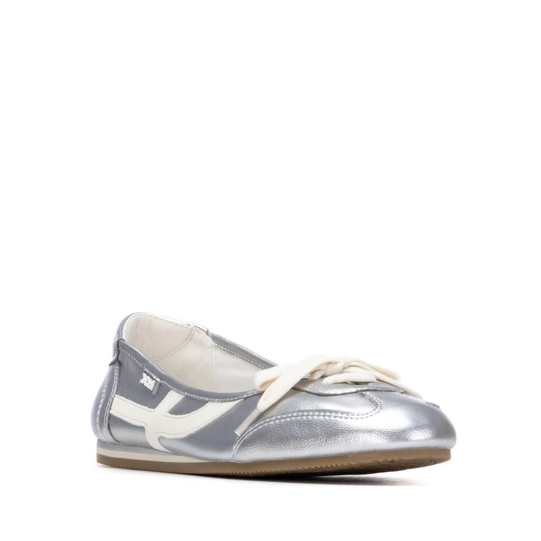 Zapatilla De Mujer Xti 145227 Plata 2/3