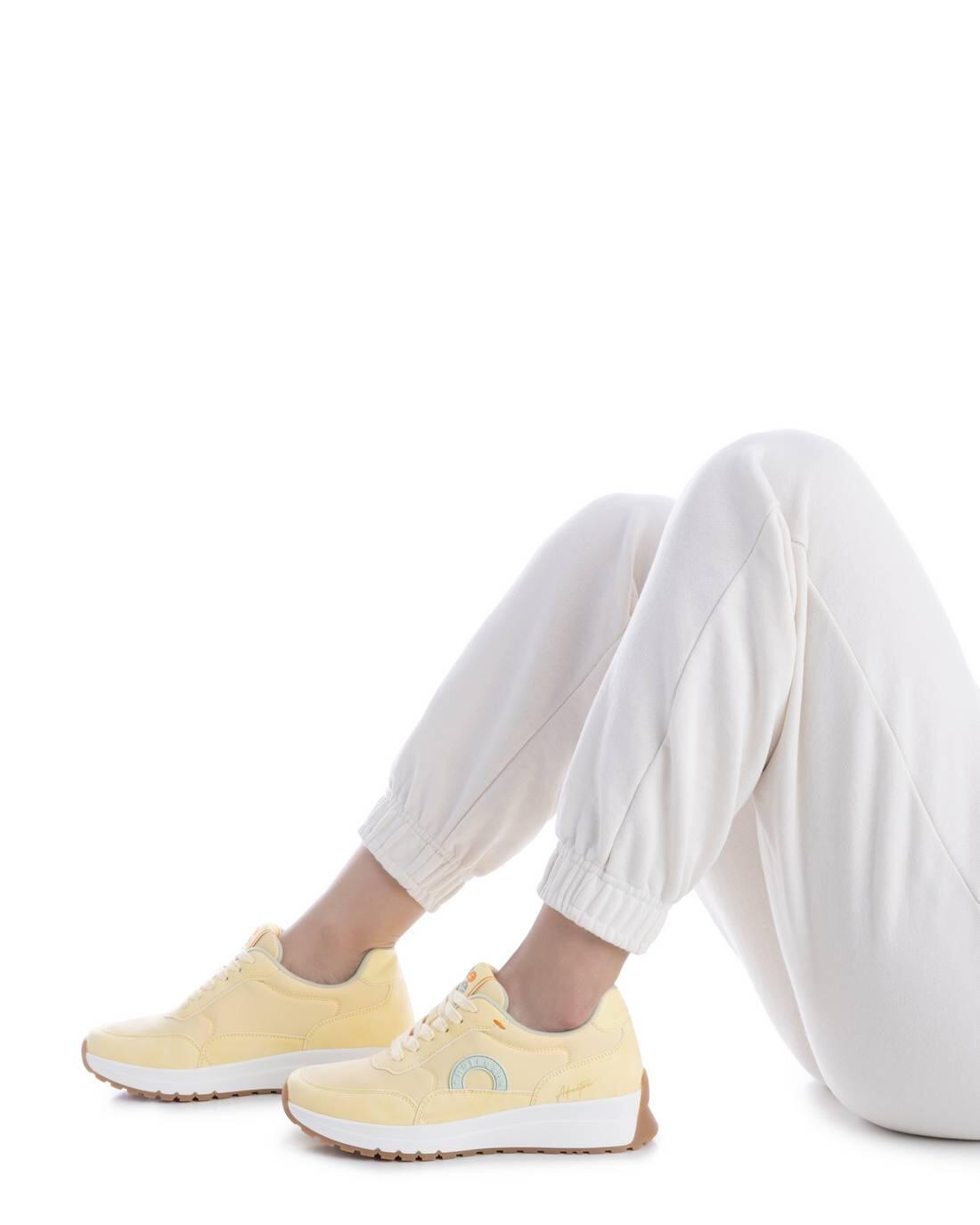 Zapatilla De Mujer Refresh 175054 Amarillo 2/5