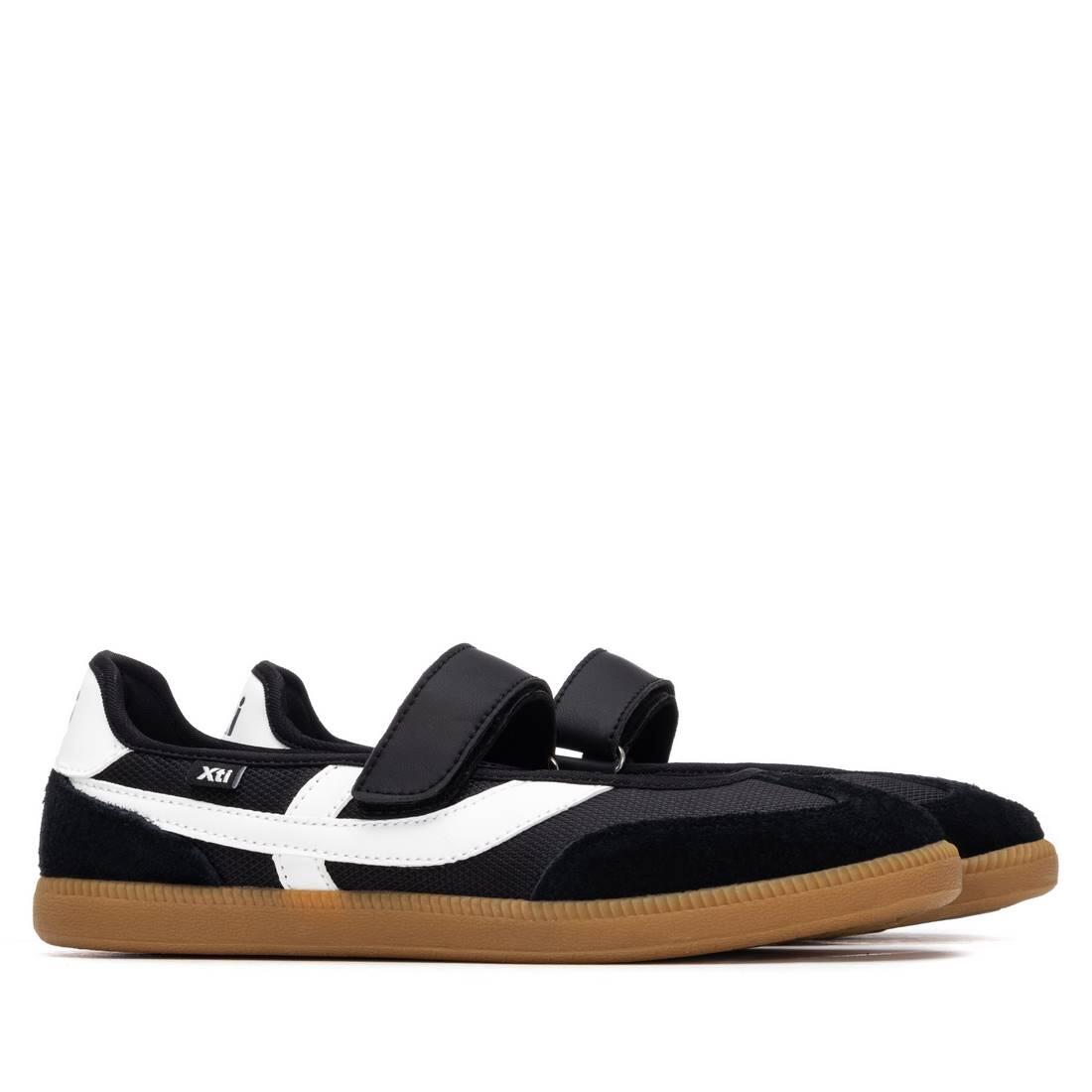Zapatilla De Mujer Xti 145056 Negro 4/5