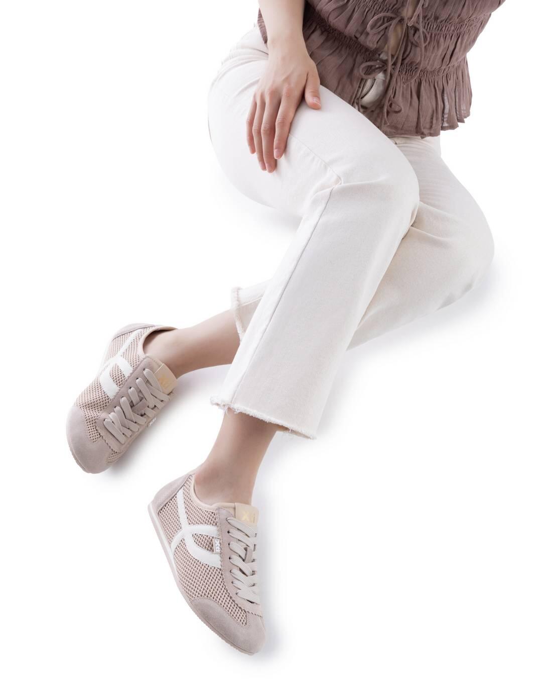 Zapatilla De Mujer Xti 145229 Beige 2/6