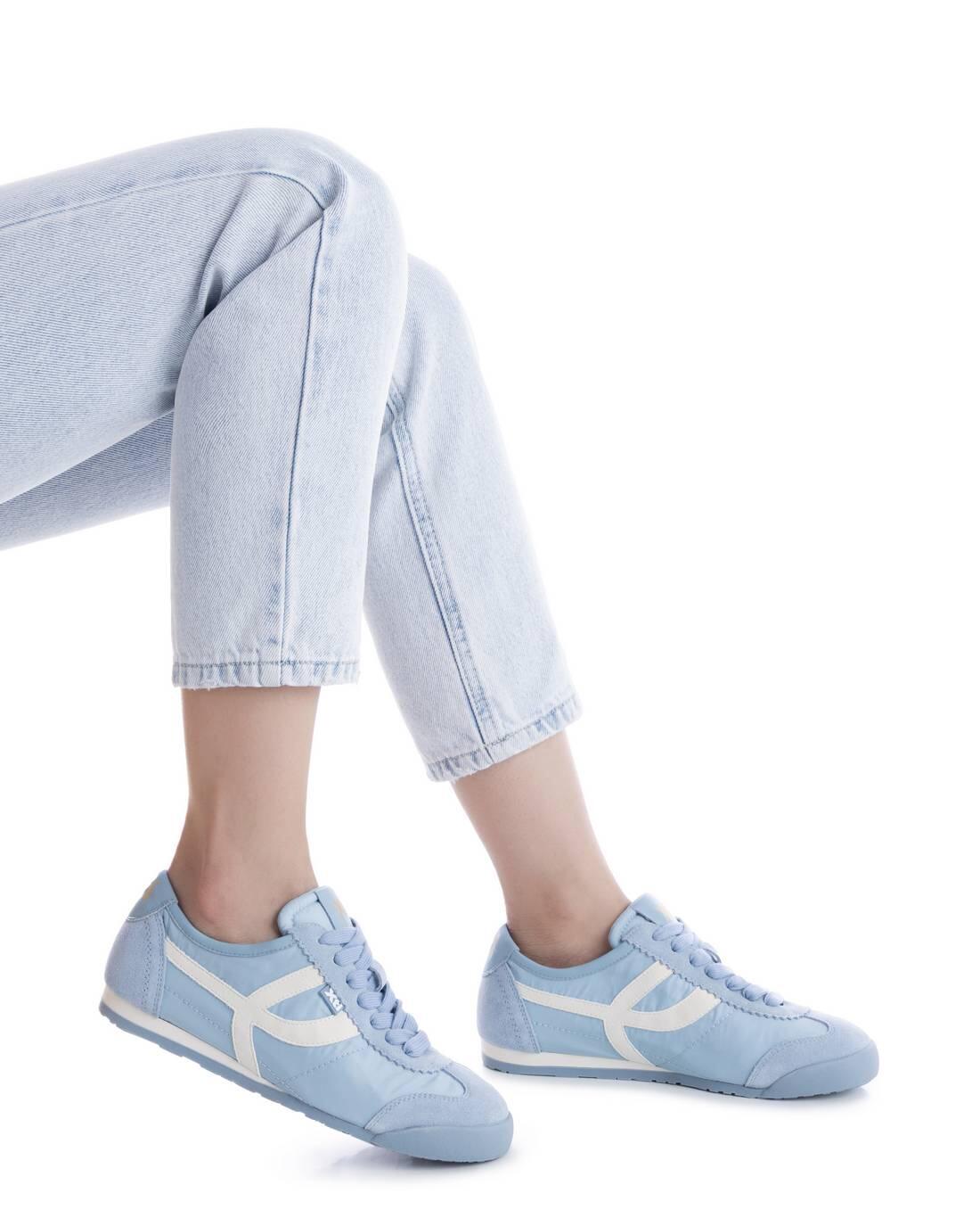 Zapatilla De Mujer Xti 145218 Celeste 2/6