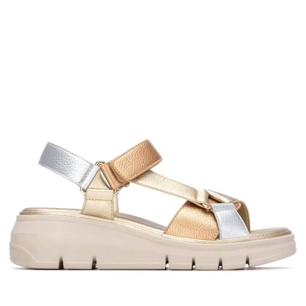 Sandals Xti model 145398-ORO for women