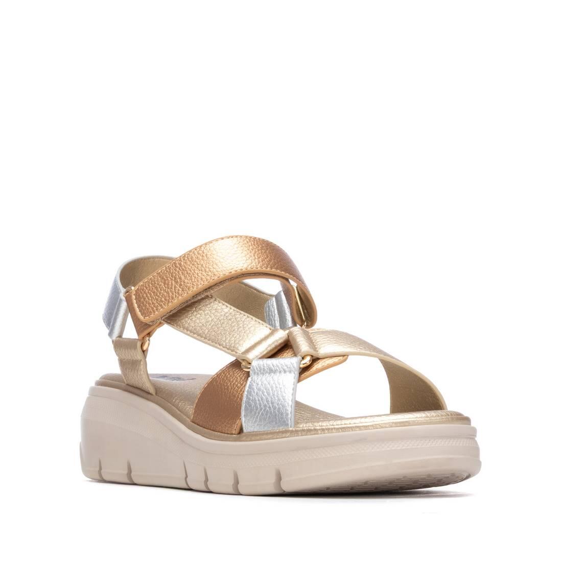 Sandalia De Mujer Xti 145398 Oro 2/5