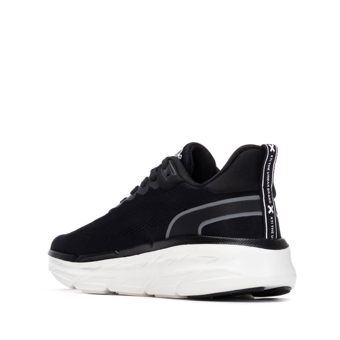 Zapatilla De Mujer Xti 145322 Negro 3/5